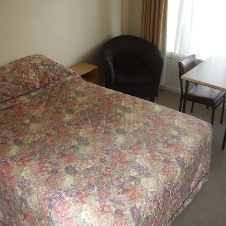 Anna Bella Motel Глен-Иннес Номер фото