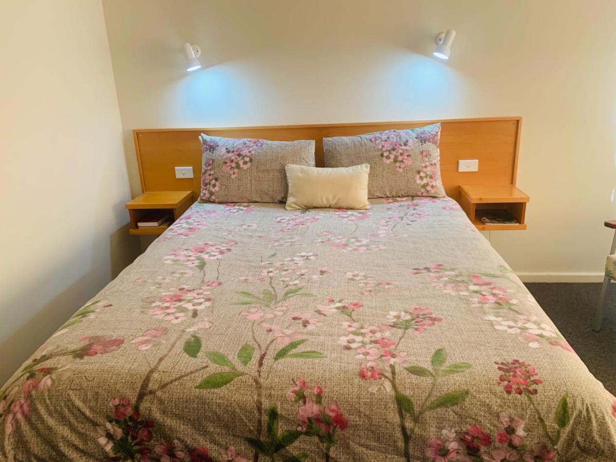 Anna Bella Motel Глен-Иннес Экстерьер фото