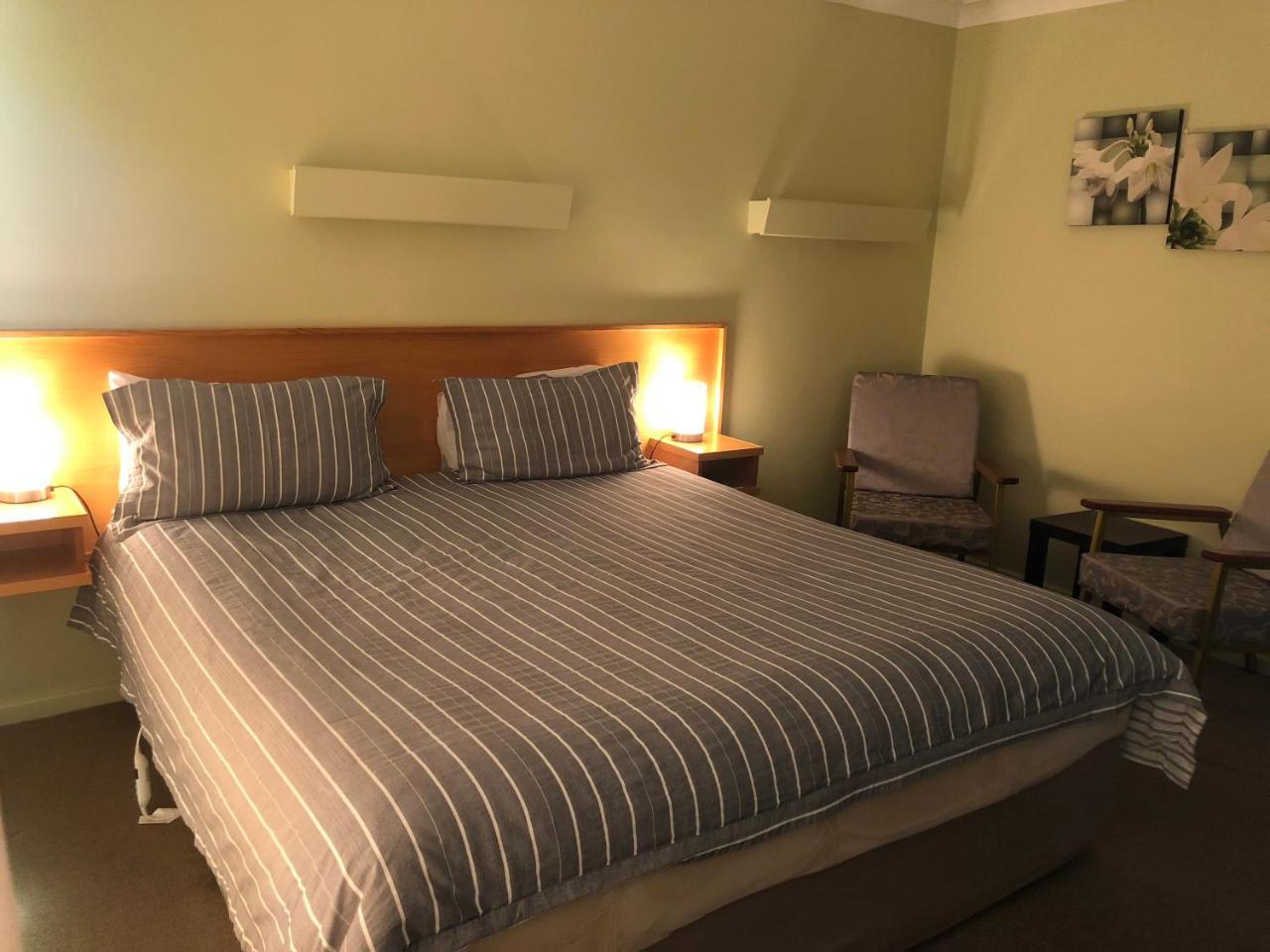Anna Bella Motel Глен-Иннес Экстерьер фото