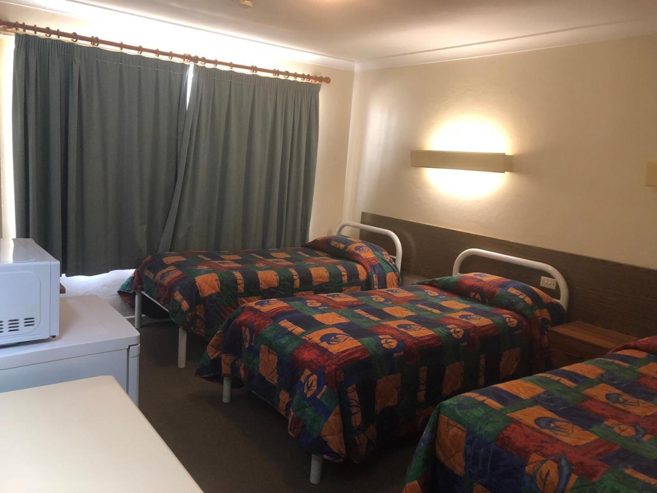 Anna Bella Motel Глен-Иннес Экстерьер фото